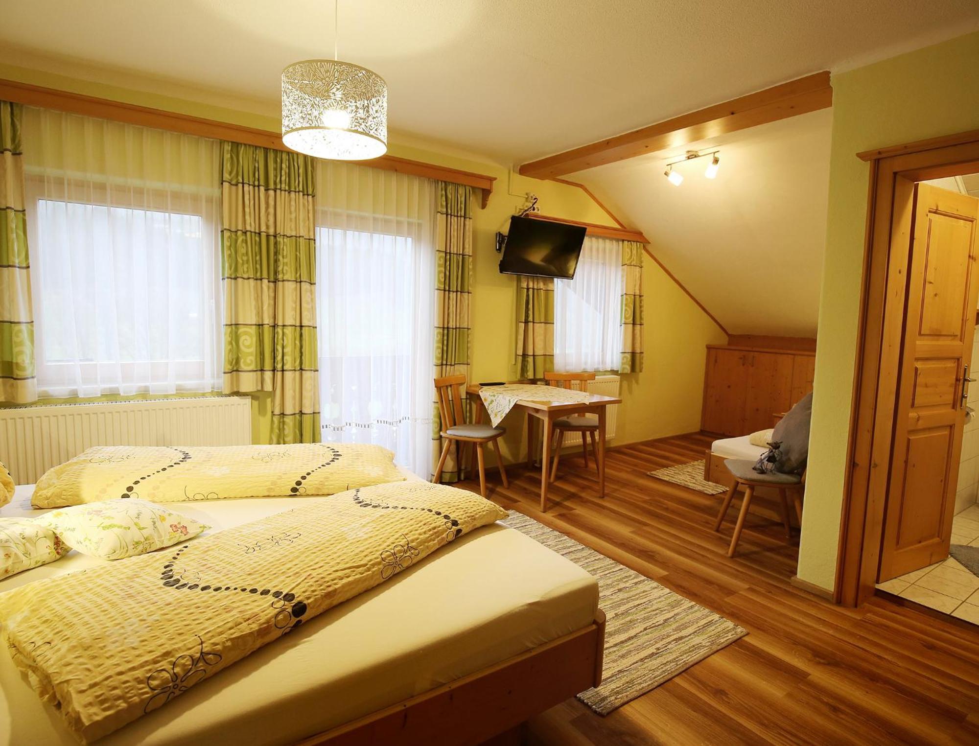 Haufhof-Pension Am Bauernhof, Haus Im Ennstal Bei Schladming Экстерьер фото
